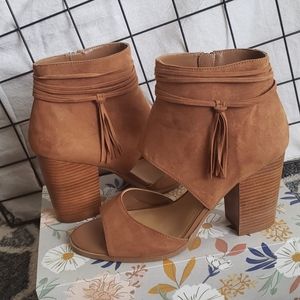 Crown Vintage 4inch heel